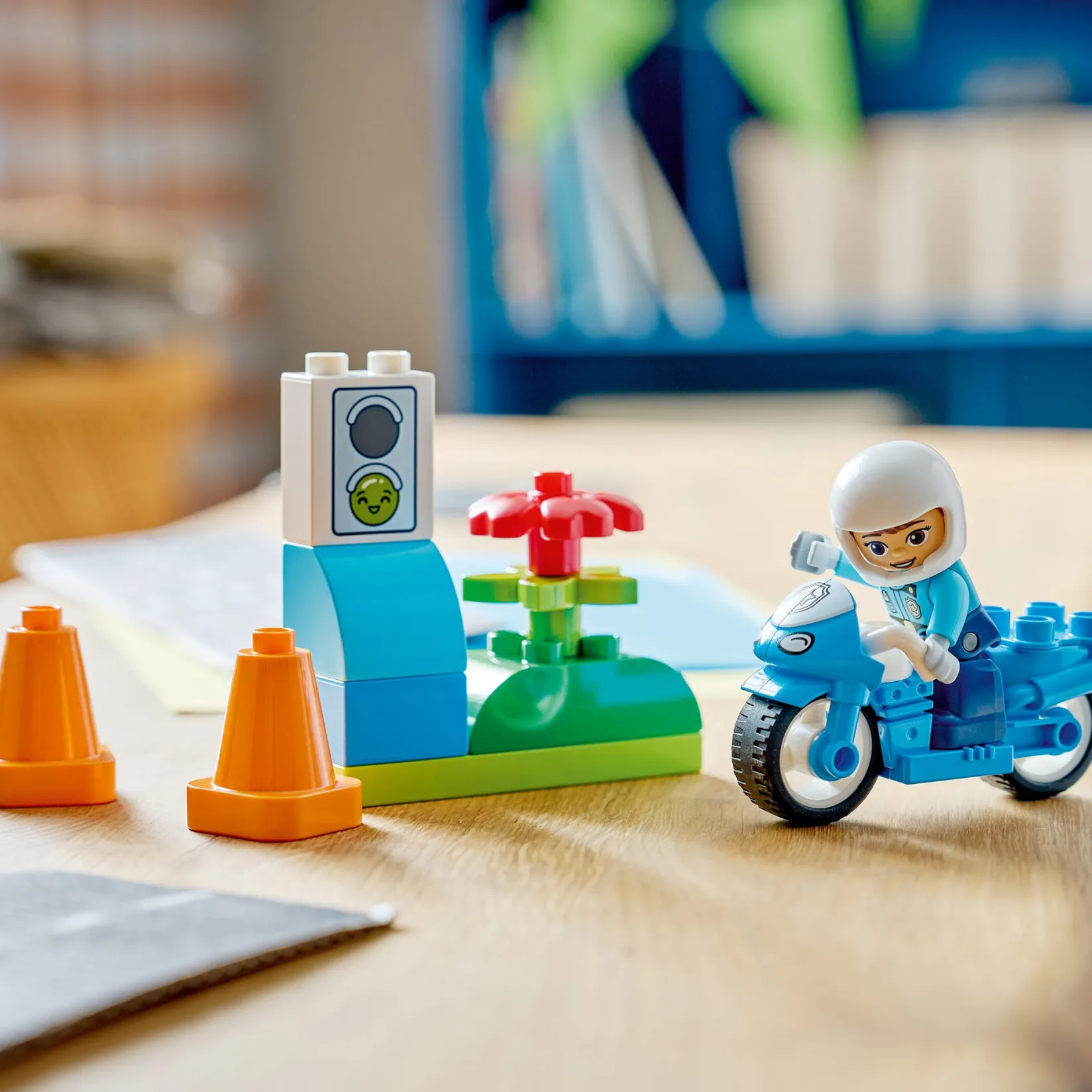 Assembly & Construction>LEGO® DUPLO® Town Blue Police Motorcycle