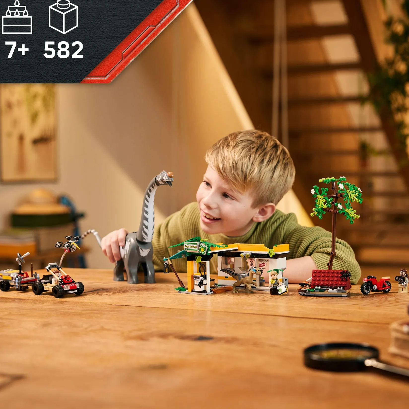 Assembly & Construction>LEGO® Jurassic World Raptor & Titanosaurus Tracking Mission