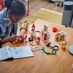 Assembly & Construction>LEGO® Super Mario™ Battle with Roy at Peach’s Castle