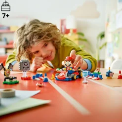 Assembly & Construction>LEGO® Super Mario™: Mario Kart™ – Interactive Mario™ & Standard Kart
