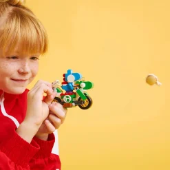 Hot Super Mario™: Mario Kart™ – Yoshi Bike Kids Assembly & Construction