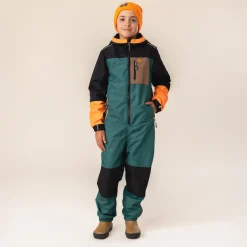 Outerwear><noscript><img width=