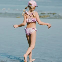 Swimsuits><noscript><img width=