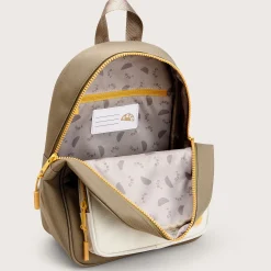 Backpacks><noscript><img width=