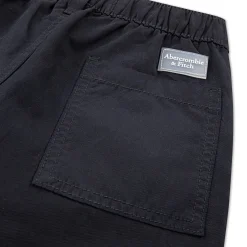 Pants & Jeans><noscript><img width=