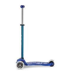 Summer Activities|Bikes And Accessories>Micro Maxi Deluxe LED Scooter - Blue