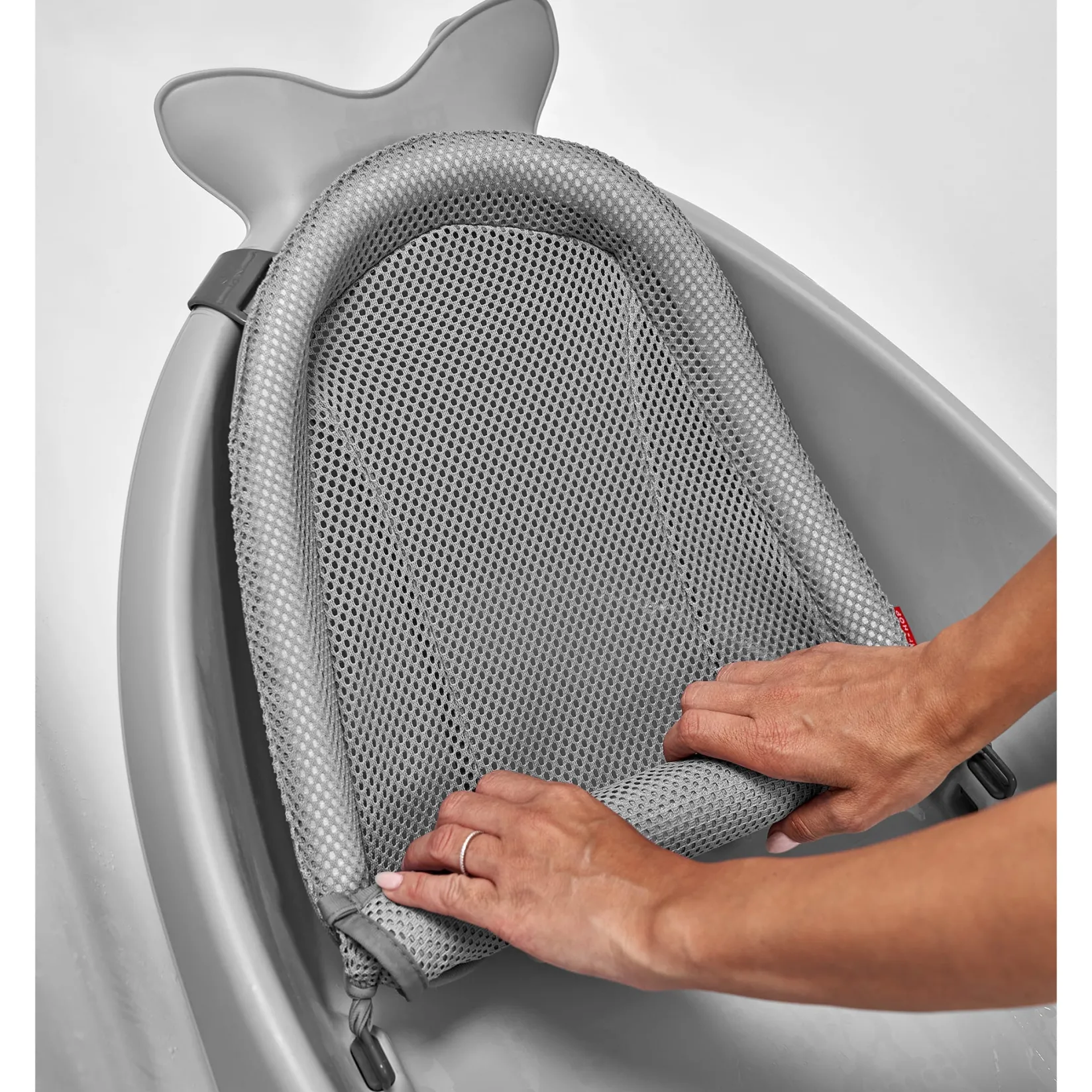 Moby Smart Sling 3-Stage Tub - Gray Baby Baths & Seats|Bath Accessories