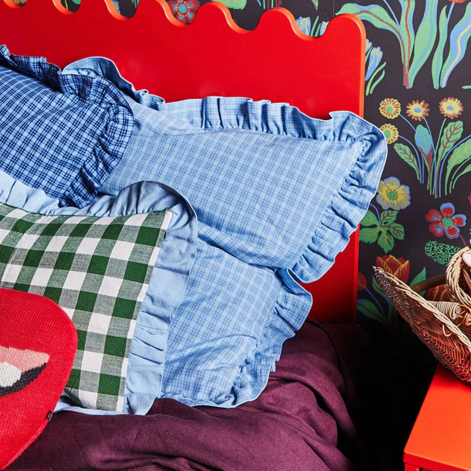 Twin, Full & Queen Beds>Oeuf Moss Twin Bed - Red