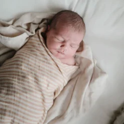 Blankets|Blankets>Mushie Muslin Swaddle Blanket - Natural Stripe