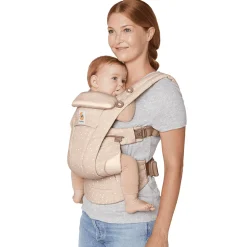 Outdoors & Travel|Baby Carriers>Ergobaby Omni Dream Baby Carrier - Natural Dots