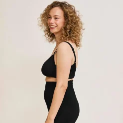 Bras|Underwear><noscript><img width=