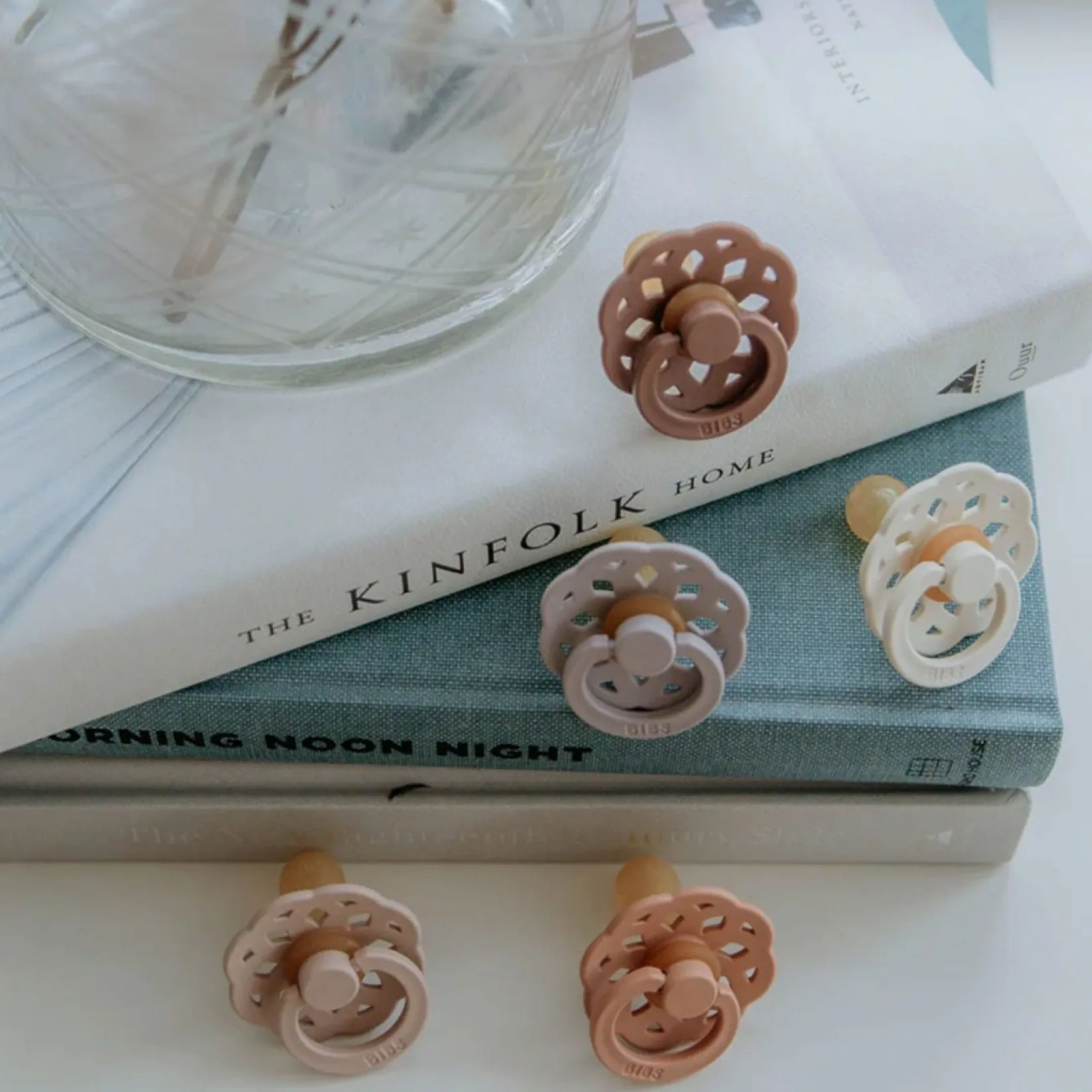 Pacifiers & Clips|Pacifiers & Clips>Bibs Pacifier Boheme (2) 6-18m - Vanilla (Size 2)