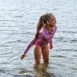 Swimsuits><noscript><img width=