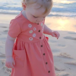 Dresses, Skirts & Outfits><noscript><img width=