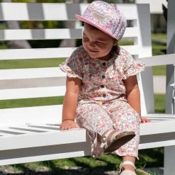 Hats And Caps><noscript><img width=