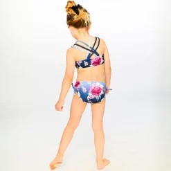 Swimsuits><noscript><img width=