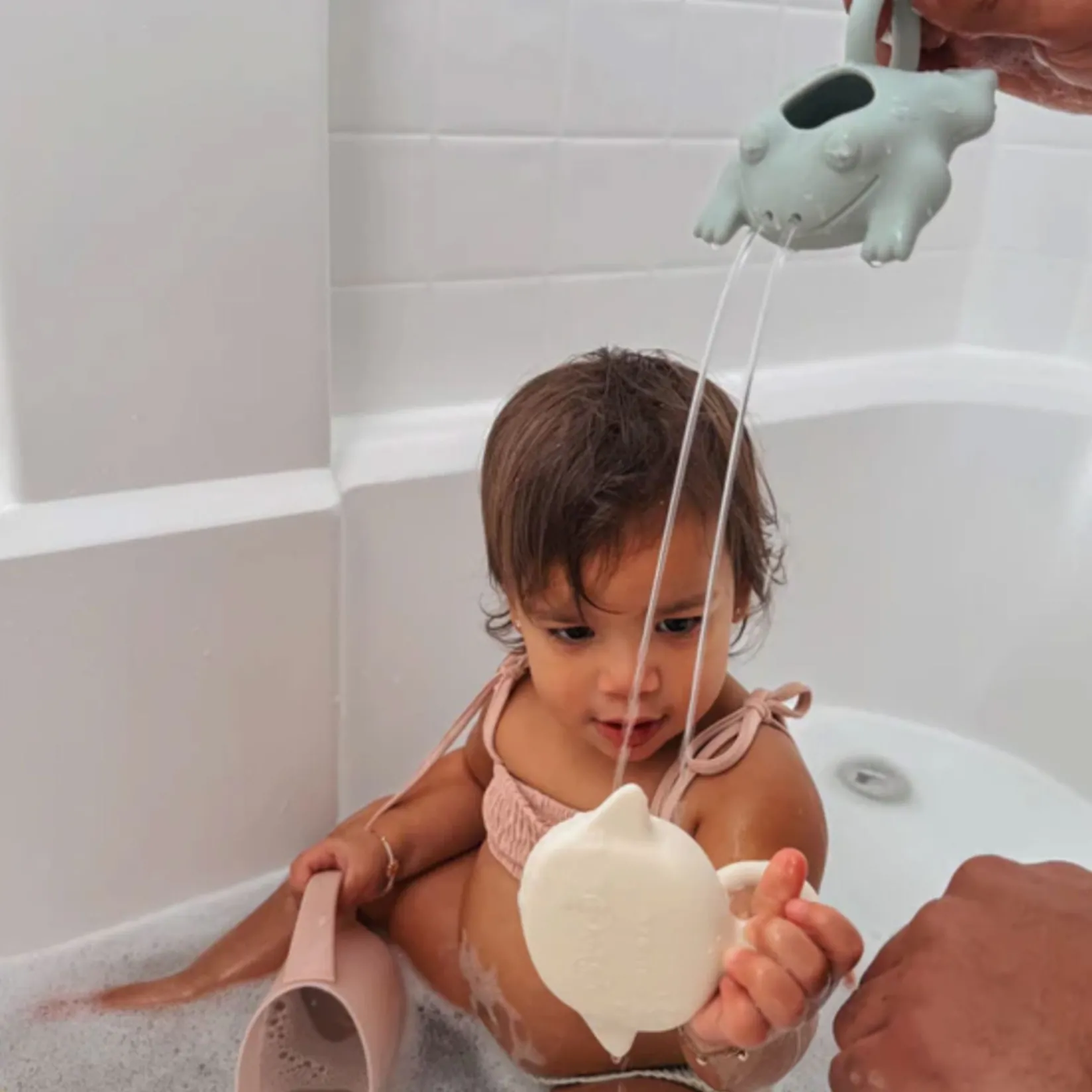 Sale Scoop & Sprinkle Water Animals - By the Sea Bath Toys|Bath Accessories