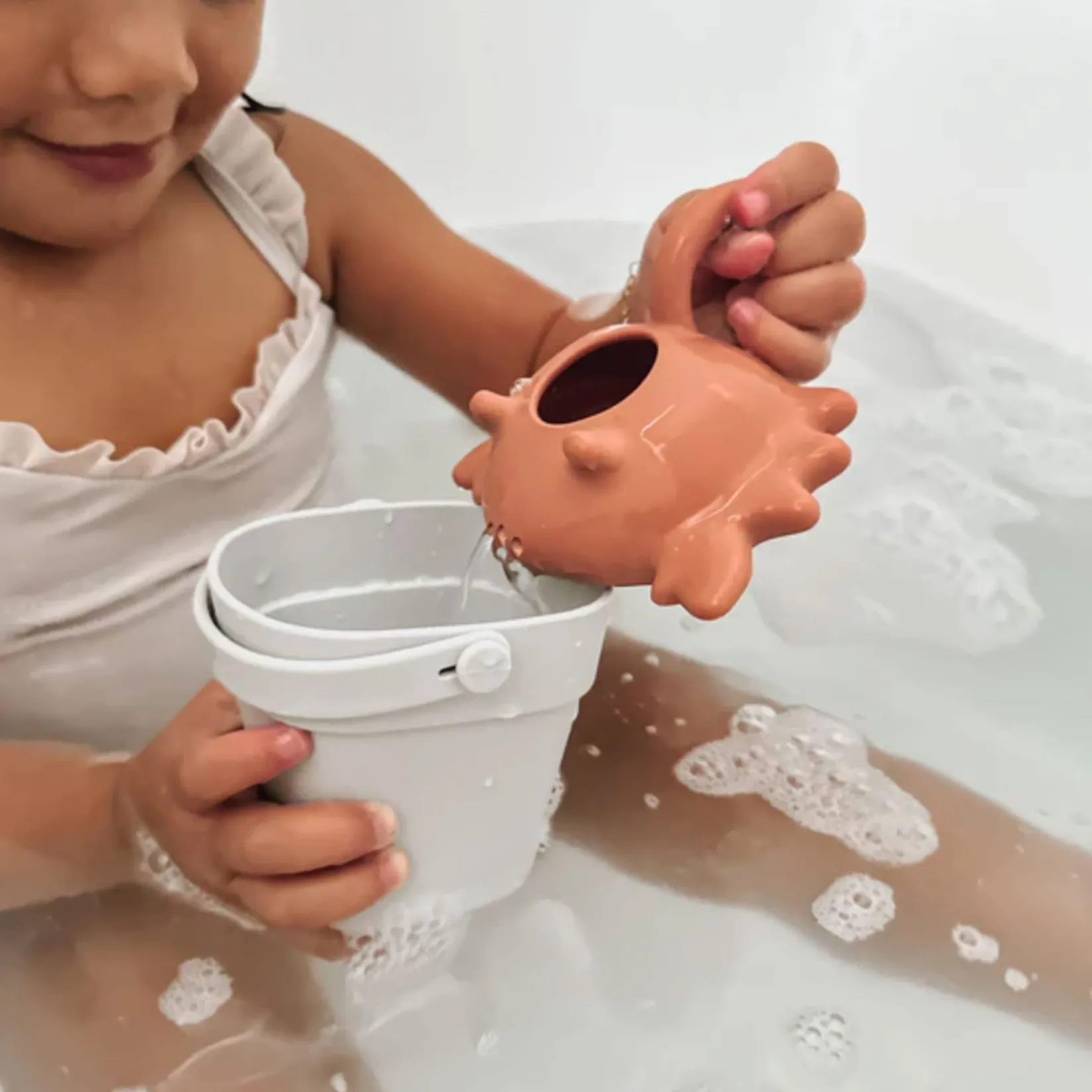 Sale Scoop & Sprinkle Water Animals - By the Sea Bath Toys|Bath Accessories