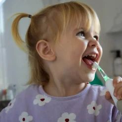 New Sönik Pro Replacement brush heads (2) - 3-6 years Oral Care