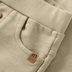 Pants><noscript><img width=