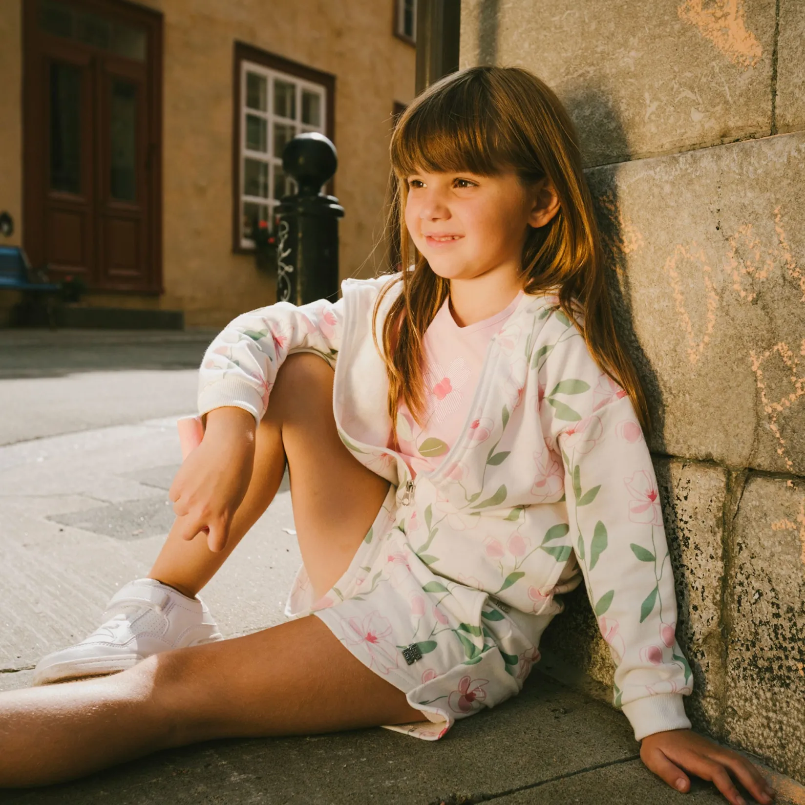 Fleeces And Sweatshirts|Tops>Deux par Deux Straw Hat Flowers Hoodie 3-6 White