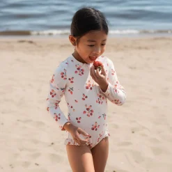 Outlet Strawberries Long Sleeve UV Swimsuit2-6y Kids Swimsuits