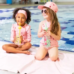 Swimsuits><noscript><img width=