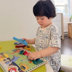 Tops><noscript><img width=