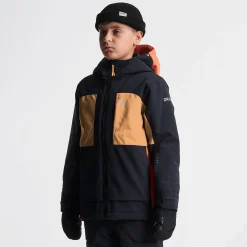 Outerwear|Coats & Jackets><noscript><img width=