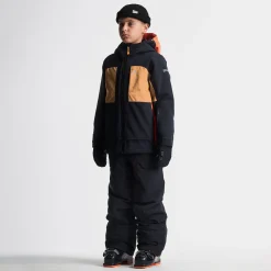 Outerwear|Coats & Jackets><noscript><img width=