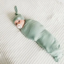 Blankets|Blankets><noscript><img width=