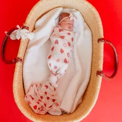 Clearance Swaddle Blanket - Strawberry Kids Blankets|Blankets