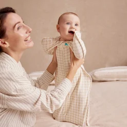 Hot Swaddle Up Original Newborn 5-8.5lb - Houndstooth Pajamas|Sleep Bags