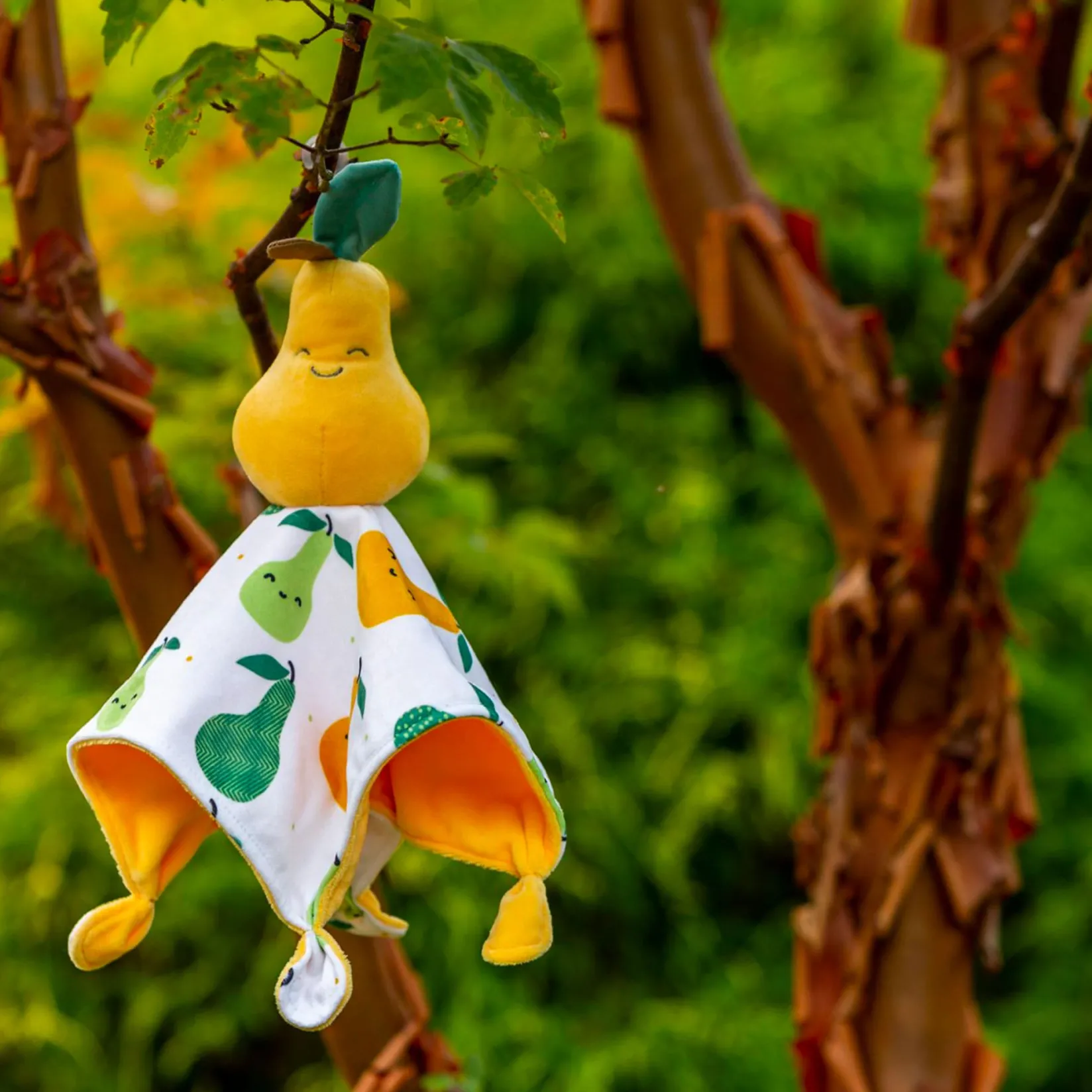 Developmental Toys>Mary Meyer Sweet Soothie Pear Blanket