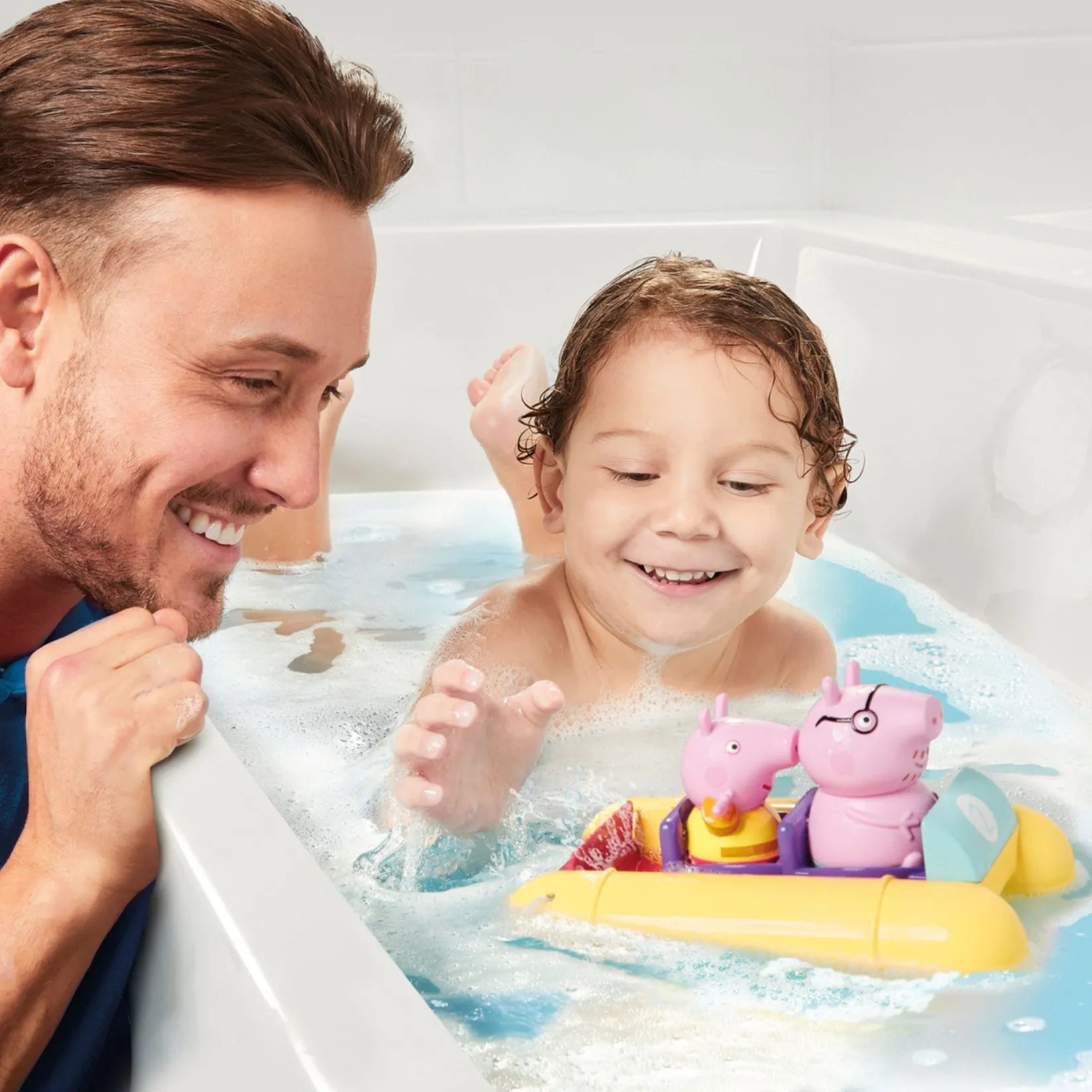 Toomies Peppa Pig Peppa Pull & Go Pedalo Bath Toys|Bath Accessories