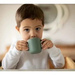 Breastfeeding|Tableware><noscript><img width=