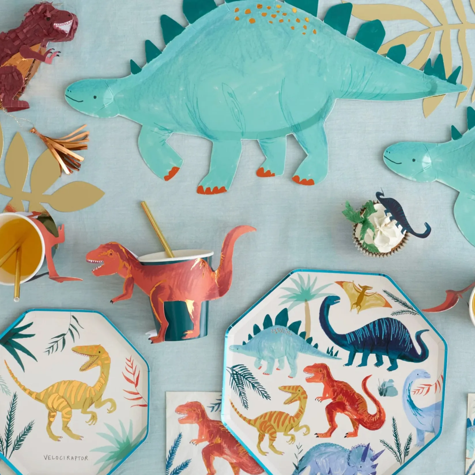 Party Supplies>Meri Meri T-Rex Party Cups (8)