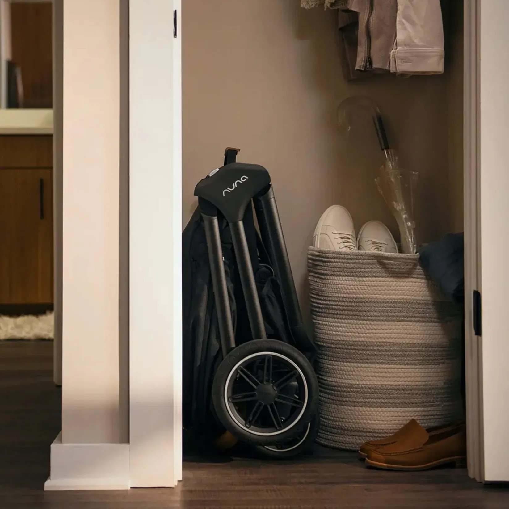 Strollers|Strollers & Trailers>Nuna Triv Next Stroller - Caviar