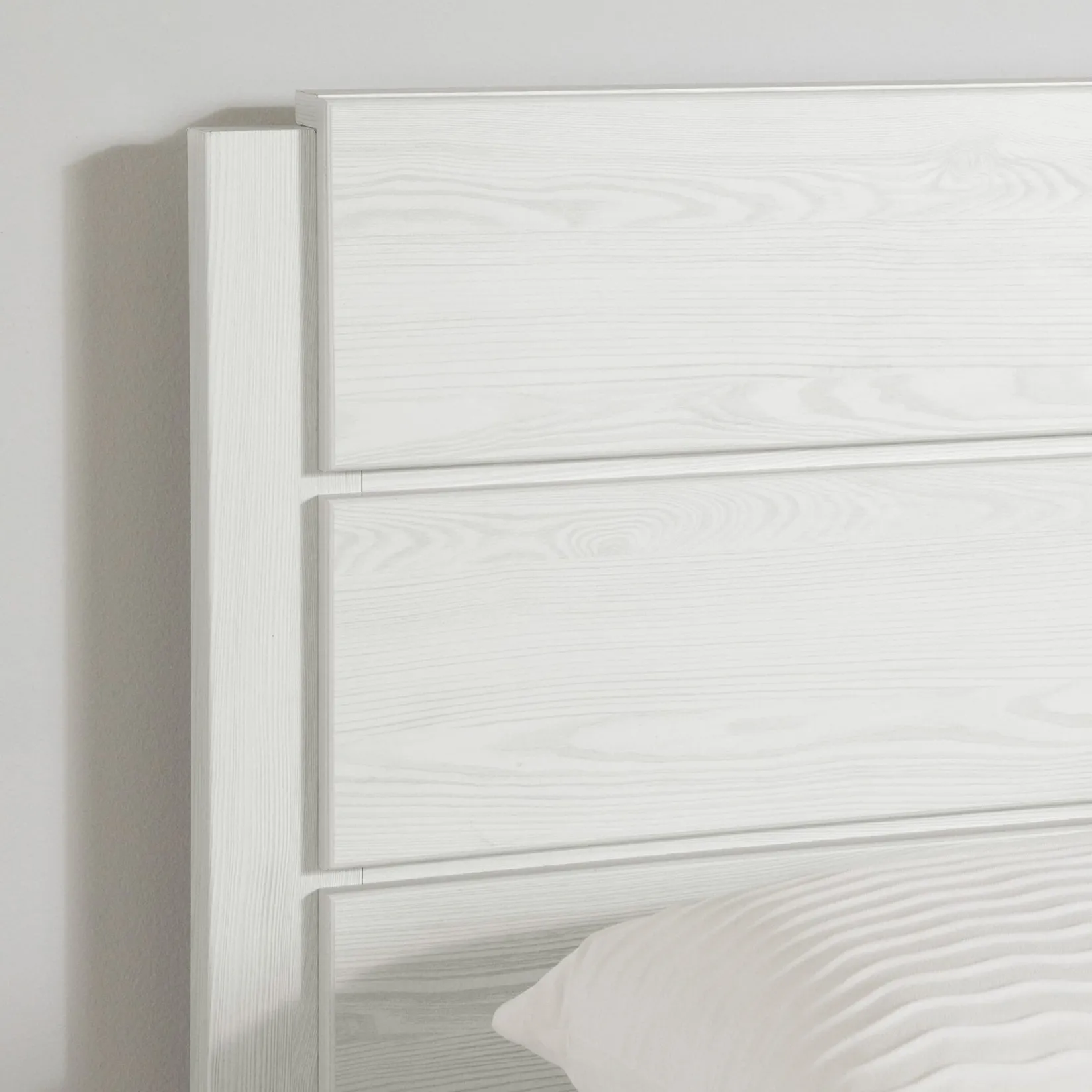 Twin, Full & Queen Beds>South Shore Twin Bed and Headboard Set - Arlen White Pine