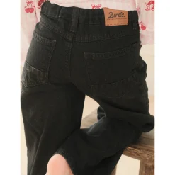 Pants & Jeans><noscript><img width=