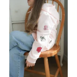 Pants & Jeans><noscript><img width=