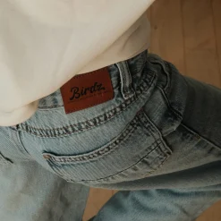 Pants & Jeans><noscript><img width=